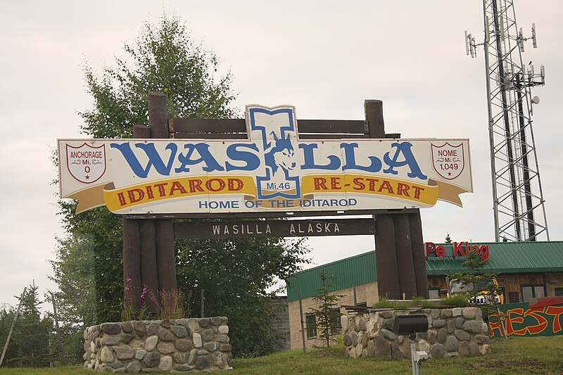 File:WasillaIditarodSign.jpg