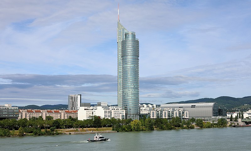File:Wien - Millennium Tower (3).JPG