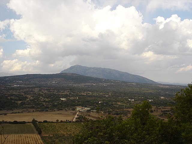 File:Wine_country_near_Nuoro,_Sardinia_-_clurr.jpg