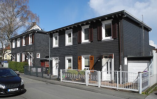 Wuppertal, Hühnerstr. 40 - 46, über Eck von rechts