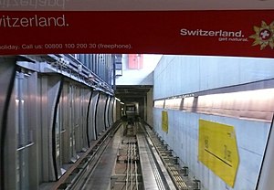 Zurich Airport Skymetro 02.JPG