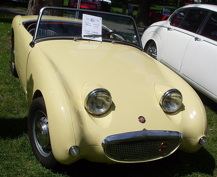 File:'58 Austin-Healey Sprite (Auto classique VAQ Beaconsfield '13).JPG