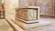 Thumbnail for File:Église Notre Dame de Romigier, Manosque - sarcophage-7777.jpg