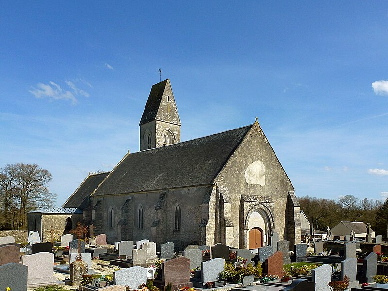 File:Église Saint-Martin de Crouay. Vue nord-ouest.jpg