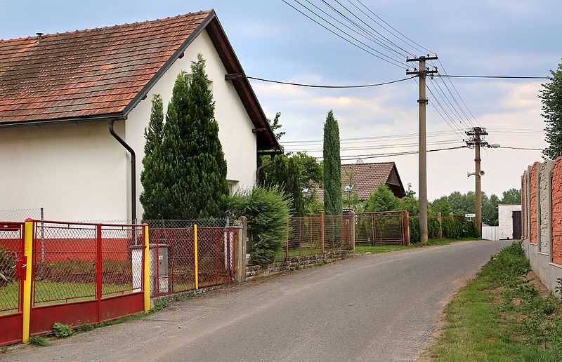 File:Žďár nad Orlicí, house No 125.jpg