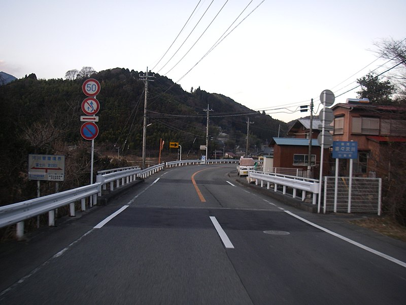 File:県道10号 渡々澤橋 - panoramio.jpg