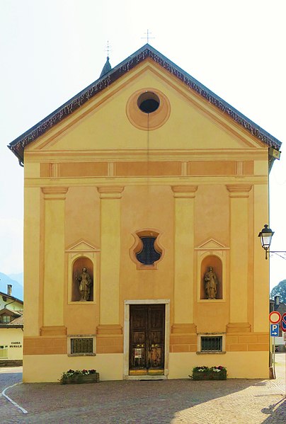 File:00 Chiesa della Santissima Trinità di Masi di Cavalese.jpg