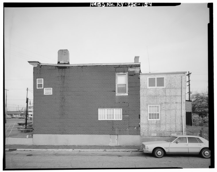 File:1506 WEST JEFFERSON STREET, WEST SIDE - Russell Neighborhood, Bounded by Congress and Esquire Alley, Fifteenth and Twenty-first Streets, Louisville, Jefferson County, KY HABS KY,56-LOUVI,80-154.tif