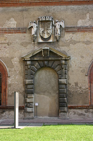File:1780 - Milano, Castello sforzesco - Portale manierista nella Corte Ducale - Foto Giovanni Dall'Orto 24-Sept-2007.jpg