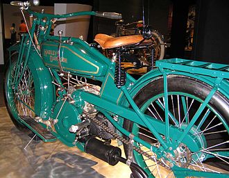 1919 Harley-Davidson Model W on display at the Spring 2005 exhibition of The Art of the Motorcycle in Memphis, Tennessee, U.S.A. 1919 Harley-Davidson Model W Sport Twin (1) - The Art of the Motorcycle - Memphis.jpg