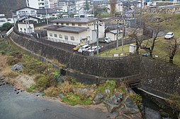 穴原発電所