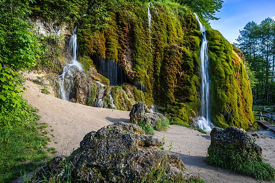 LANDSCAPE: Dreimühlen-waterfall in nature reserve „Dreimühlen-Wasserfall und Marmorwand“ (ND-7233-428) in Üxheim-Ahütte, Landkreis Vulkaneifel Photograph: Superbass