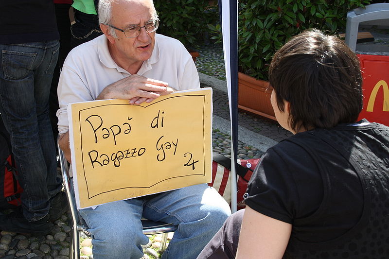 File:5282 - GLBT event - L'amore spiazza, Pavia 16 May 2010 - Foto Giovanni Dall'Orto.jpg