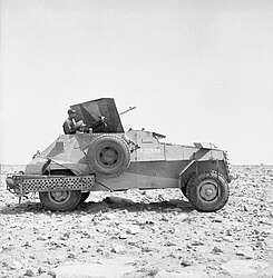 Mk II с итальянской 20-мм пушкой Breda в районе Тобрука 8 мая 1941 г.