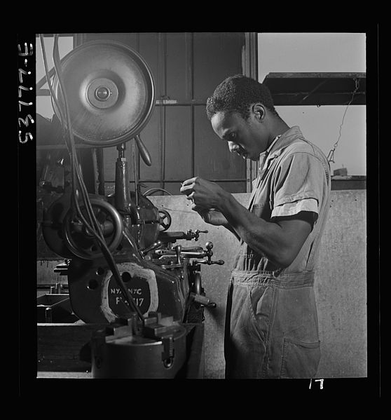 File:A Negro turret-lathe worker 8d36008v.jpg