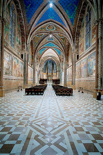 400px-Assisis_Basilica_superiore