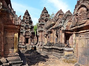 Banteay Srei: Beschreibung, Geschichte, Literatur