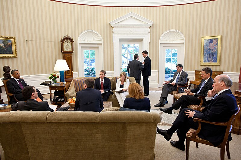 File:Barack Obama meets with advisors in the Oval Office, June 29, 2011.jpg