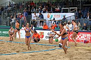 Deutsch: Beachhandball Europameisterschaften 2019 (Beach handball Euro); Tag 5: 6. Juli 2019 – Frauen, Halbfinale, Ungarn-Niederlande 2:0 (19:16, 15:12) English: Beach handball Euro; Day 5: 6 July 2019 – Semifinal Women – Hungary-Netherlands 2:0 (19:16, 15:12)