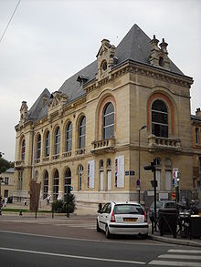 Le Théâtre de l'Ouest parisien.