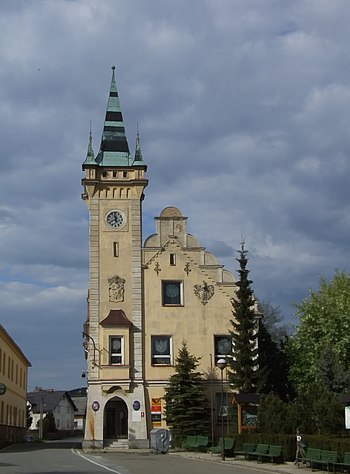 Radnica v obci Branná