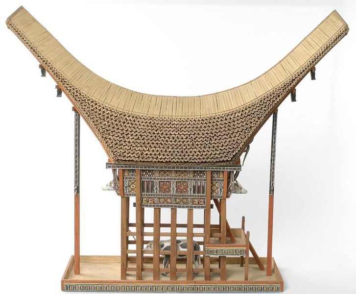 File:COLLECTIE TROPENMUSEUM Model van een Toraja huis TMnr 4117-1.jpg