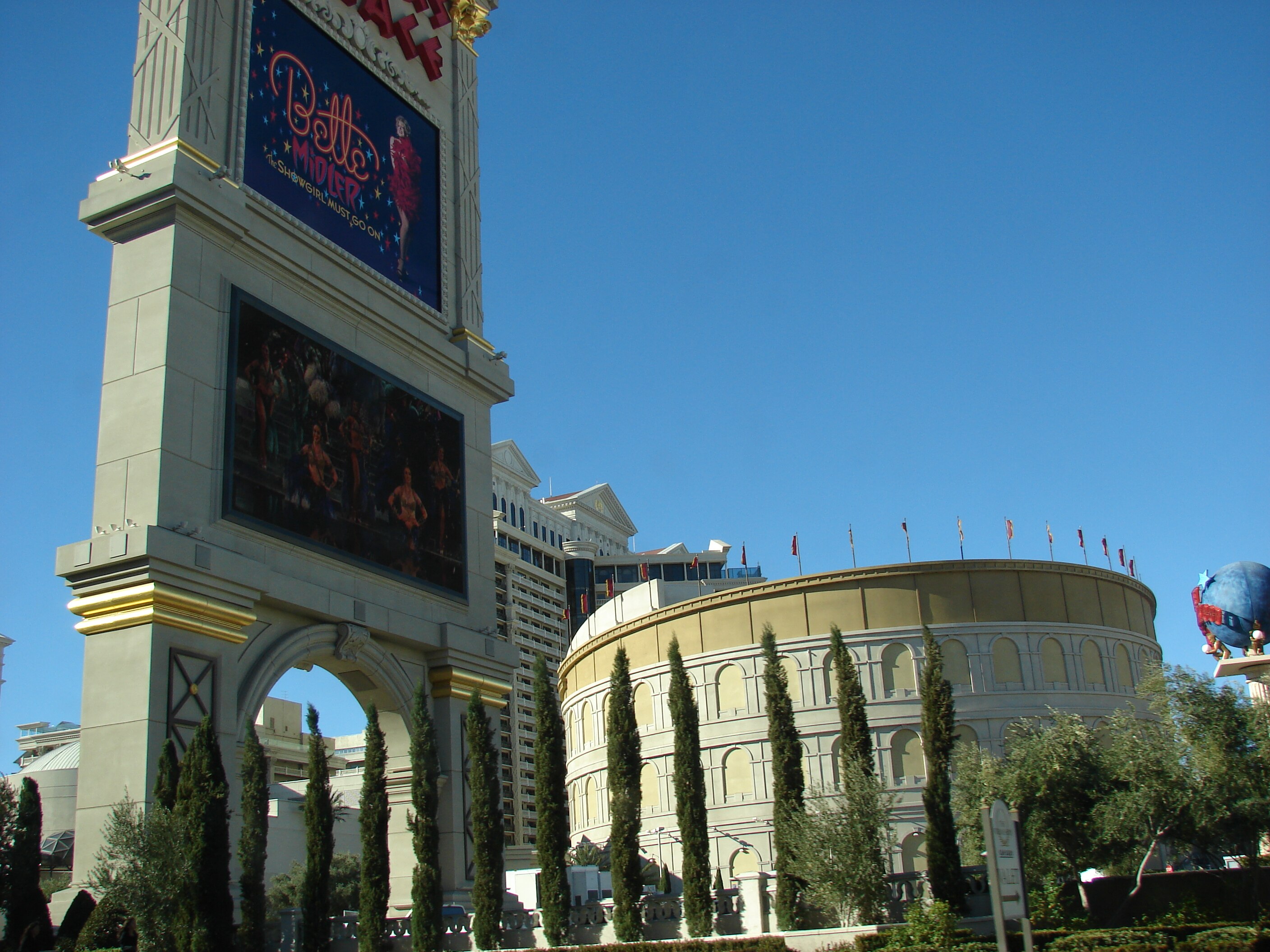 File:The Forum Shops at Caesars exterior.jpg - Wikipedia