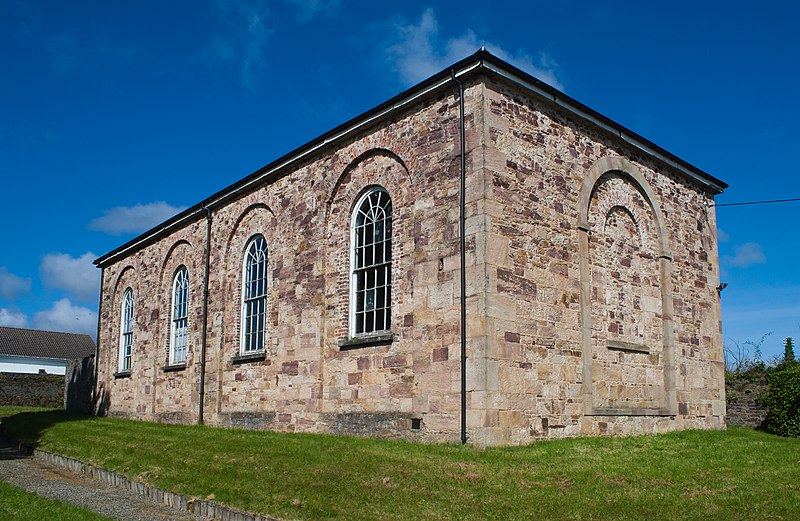 File:Cahir Quaker Meeting House 2012 09 05.jpg