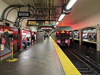 <span class="mw-page-title-main">Central station (MBTA)</span> Subway station in Cambridge, Massachusetts, US