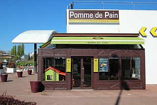 Fortune Salaire Mensuel de Pomme De Pain Combien gagne t il d argent ? 1 000,00 euros mensuels