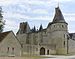 Chateau fougeres sur bievre 062006.jpg