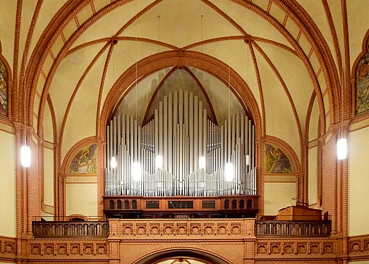 Pipe organ of the Trinity Church in Riesa