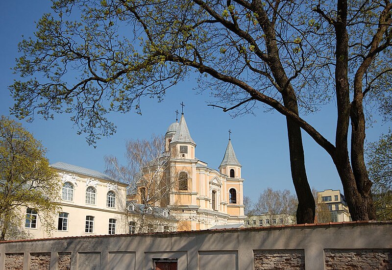 File:Church of Jesus the Redeemer and the Trinitarian Monastery in Vilnius, Lithuania in 2008.jpg