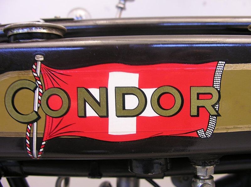 File:Condor 1923 Moto Chassis 250cc 1 cyl ioe tank.jpg