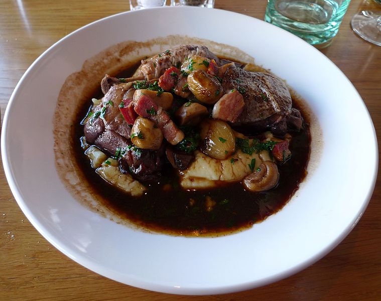 File:Coq au vin at The Swan at the Globe, London.jpg