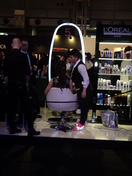 File:Cosmoprof 2016 09.JPG