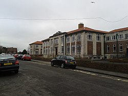 Cotham School (geograph 2818702).jpg