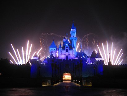 怎樣搭車去Hong Kong Disneyland - 景點介紹