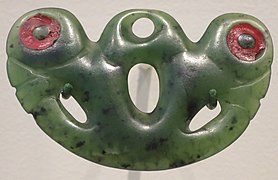 Ear pendant (peka peka), Maori people, Honolulu Museum of Art, 3351.JPG