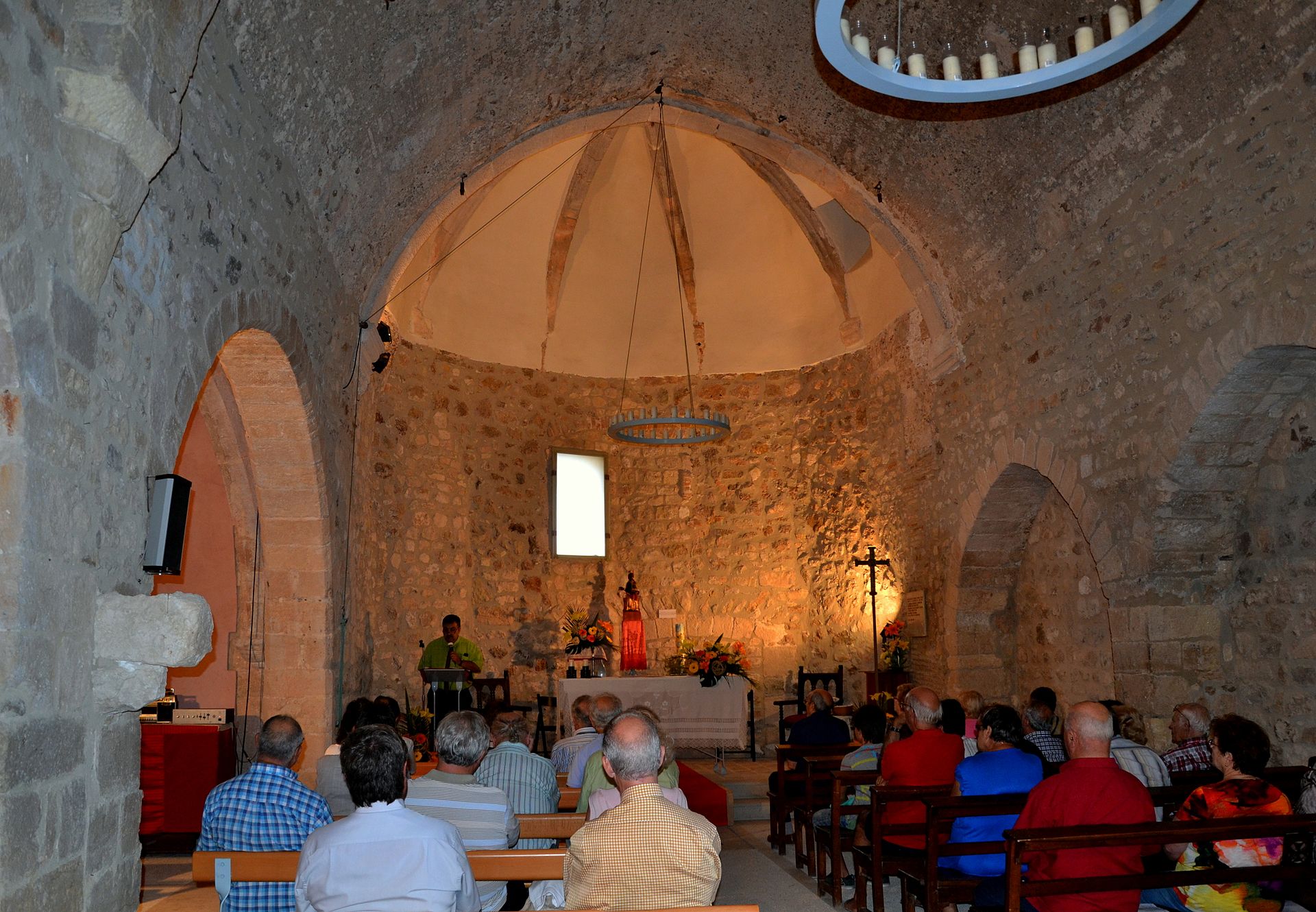 Interior de la iglesia