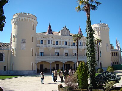 Cómo llegar a Castillo de Viñuelas en transporte público - Sobre el lugar