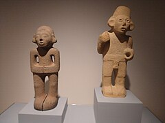 Figuras de barro prehispánicas en el Museo Amparo 04.jpg