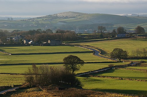 Foolow on Christmas Day 2013 - geograph.org.uk - 3791299