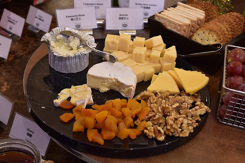 File:Four cheese selections with plates.jpg