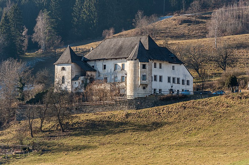 File:Frauenstein Dornhof 1 Schloss Ost-Ansicht 14122016 4660.jpg