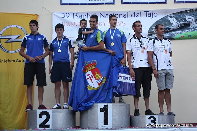 File:GANADORES RAPEL 2011.jpg