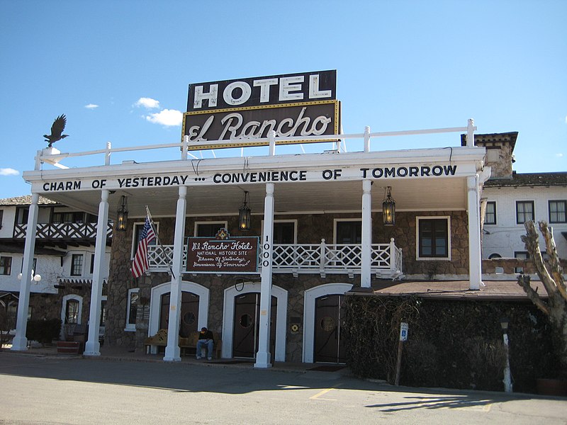 File:Gallup El Rancho Hotel.jpg