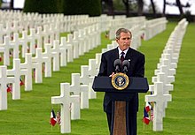 George W. Bush in the Normandy American Cemetery and Memorial.jpg