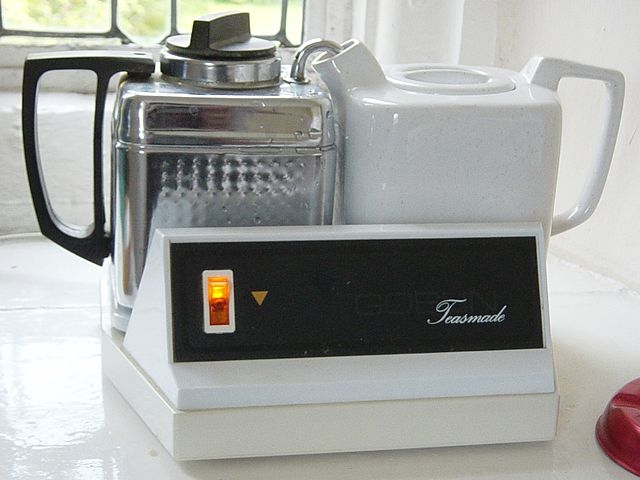 Intelligent Automated Tea Brewers : Morphy Richards Tea Maker