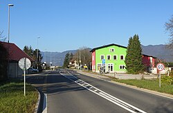 Gomilsko Slovenia 2.jpg